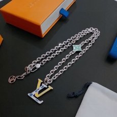 Louis Vuitton Necklaces